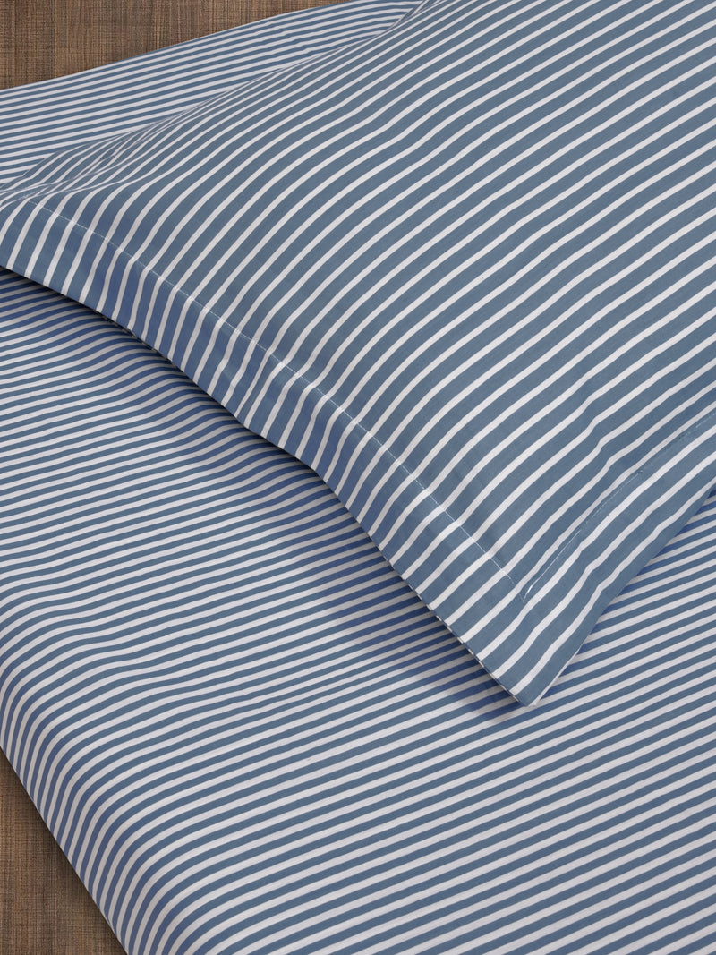 Stripes blue printed bedsheet king size with pillow covers